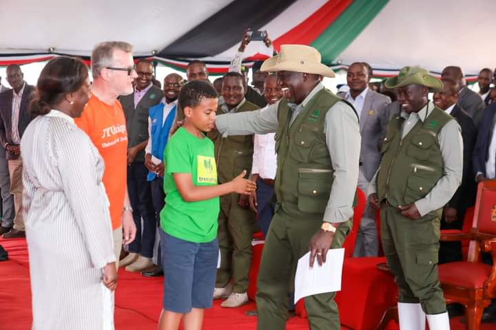 Foundation clients form Finland meeting the President of kenya
